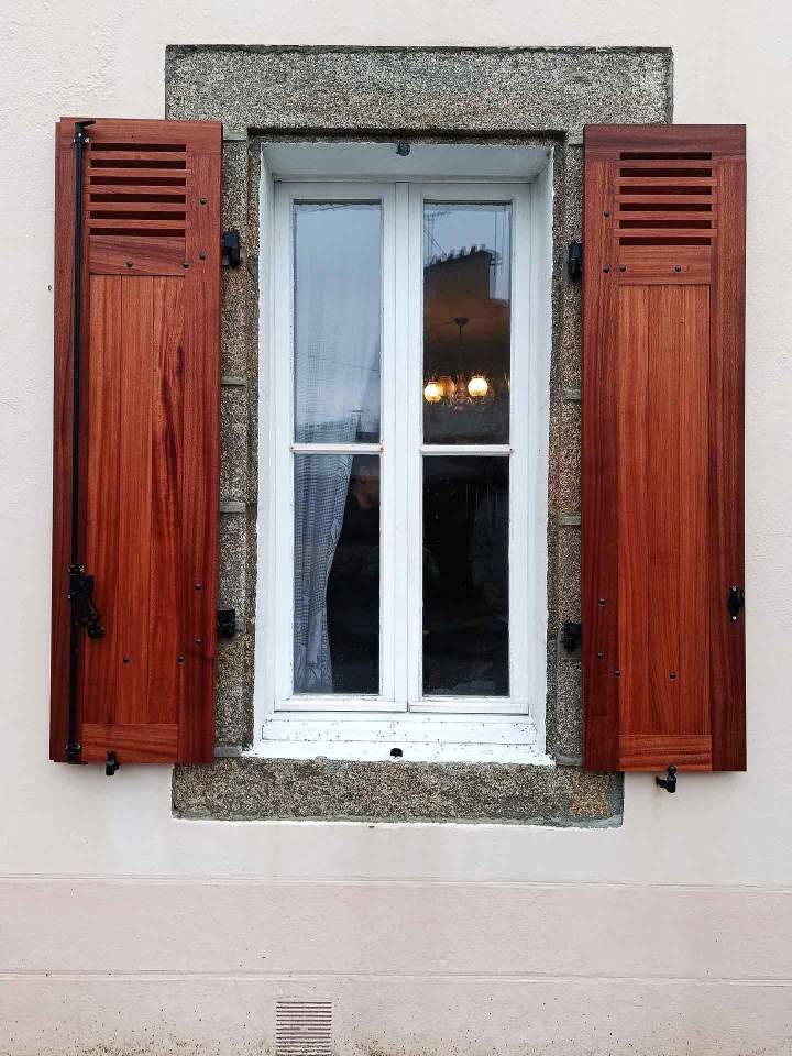 Installation volet en bois Saint-Renan